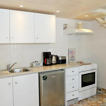 Appartement Spitakia *