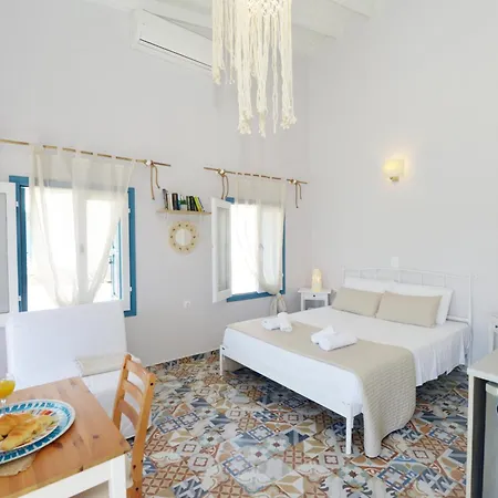 Apartment Spitakia *