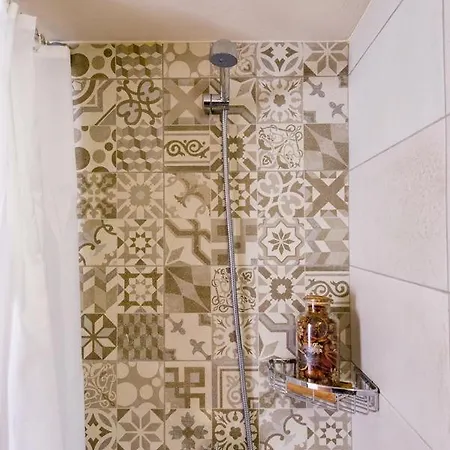 Spitakia Appartement *